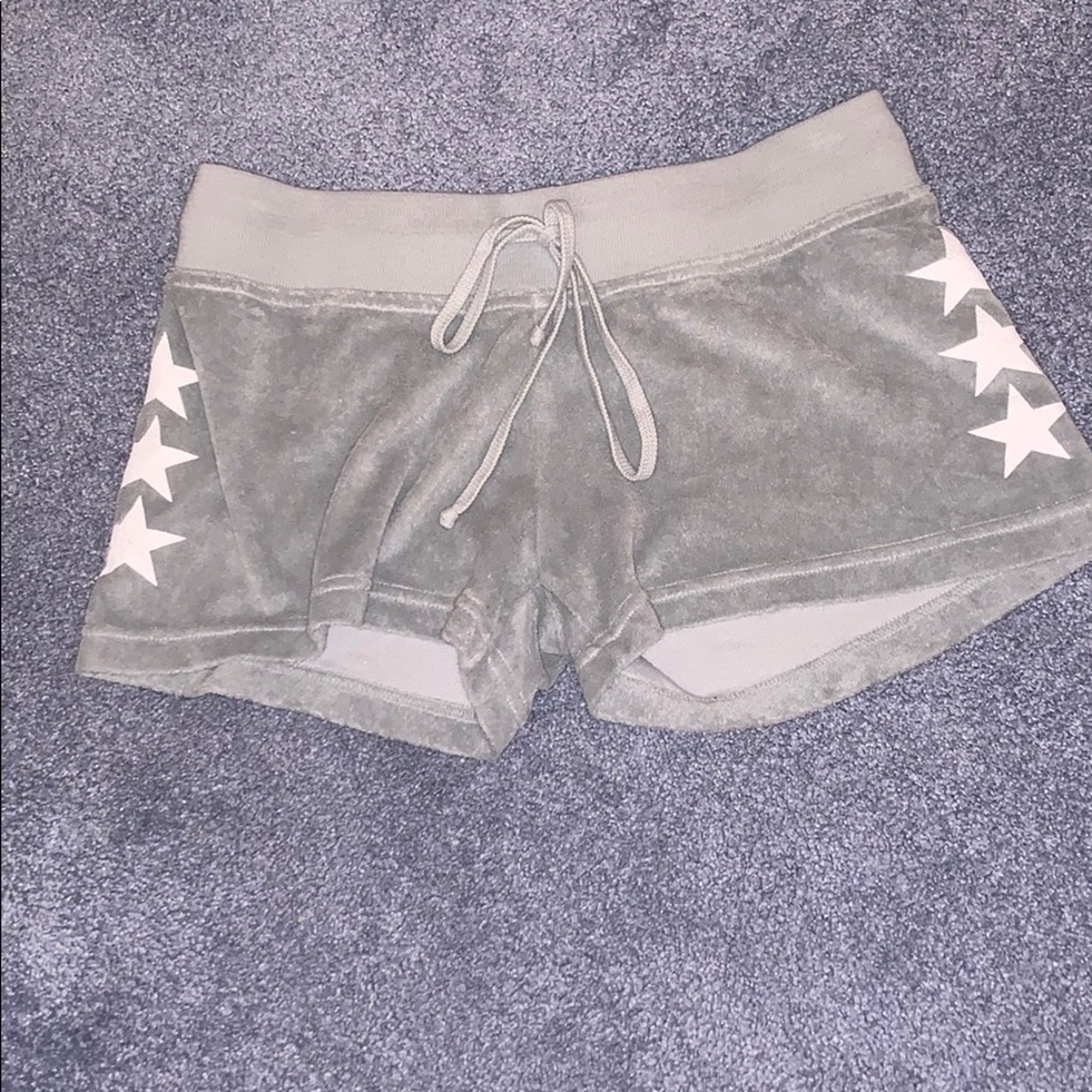 Grey hard tail terry shorts with stars